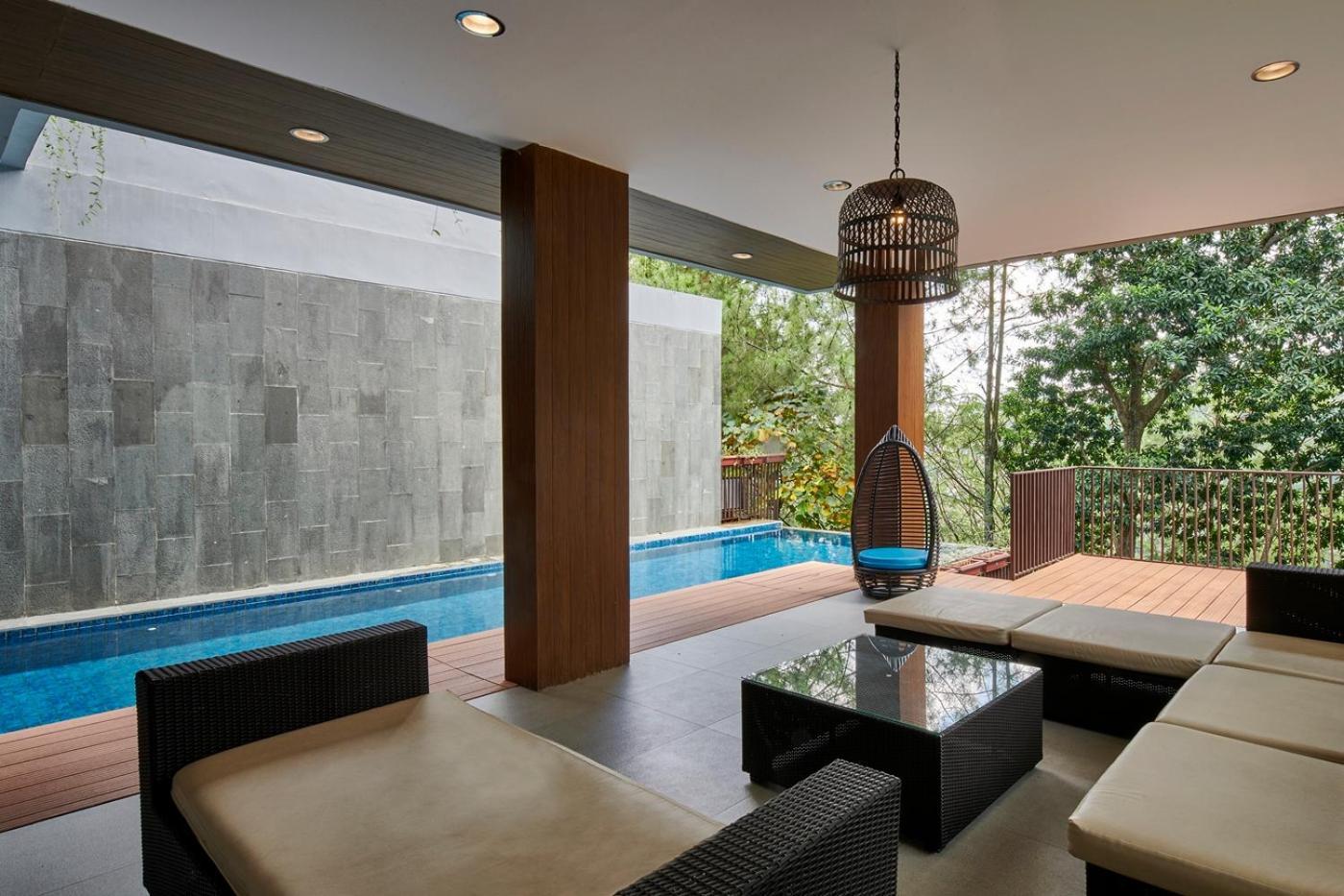 Asmaya Hill View Villa 7 Bedrooms With A Private Swimming Pool バンドゥン エクステリア 写真