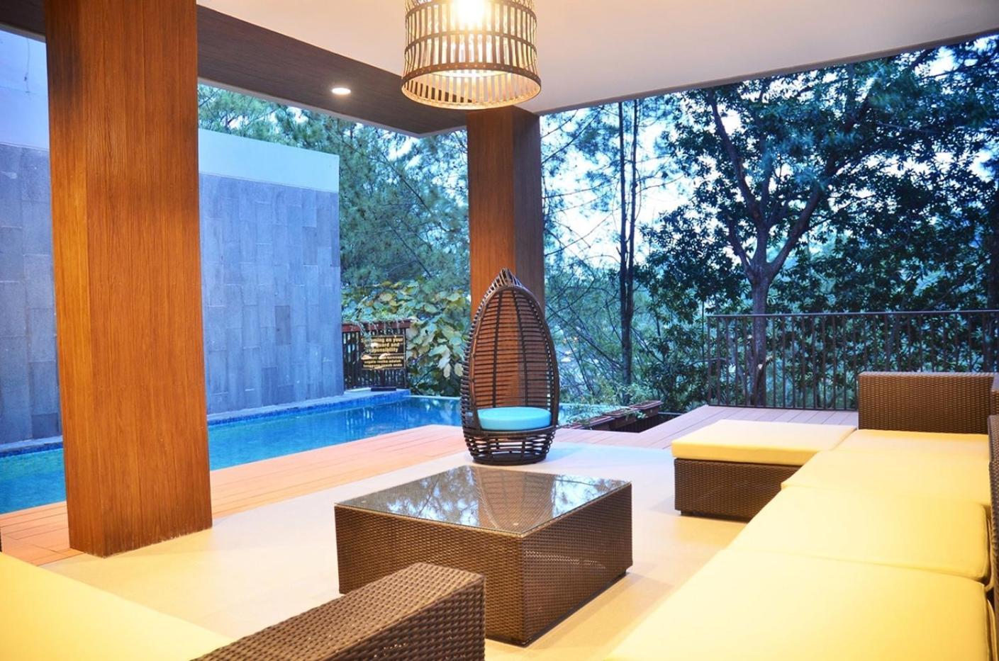 Asmaya Hill View Villa 7 Bedrooms With A Private Swimming Pool バンドゥン エクステリア 写真