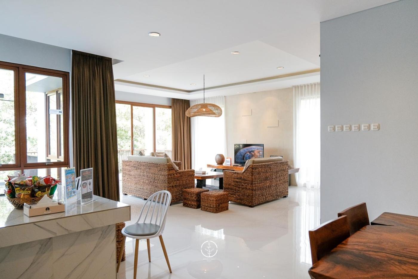 Asmaya Hill View Villa 7 Bedrooms With A Private Swimming Pool バンドゥン エクステリア 写真